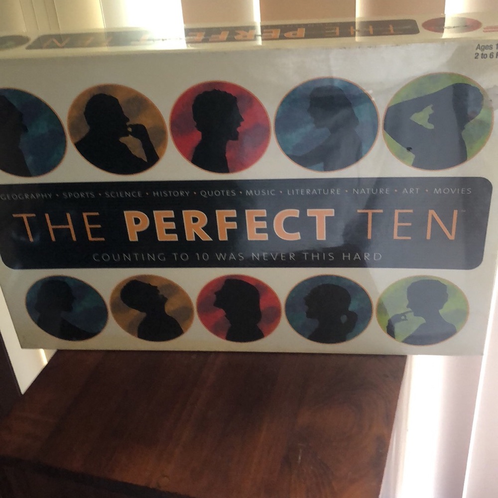 Perfect ten board game